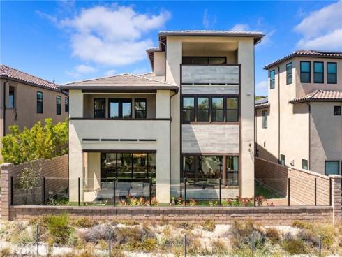 27  Alessio  , Lake Forest, CA