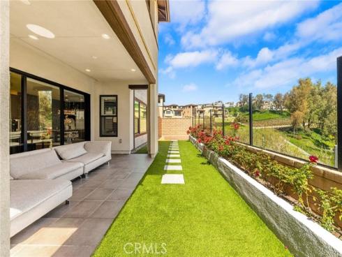 27  Alessio  , Lake Forest, CA