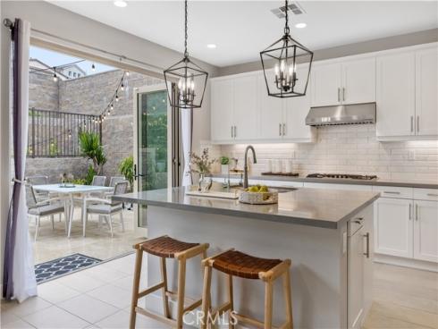 2233 Arroyo Trabuco Way, Lake Forest, CA