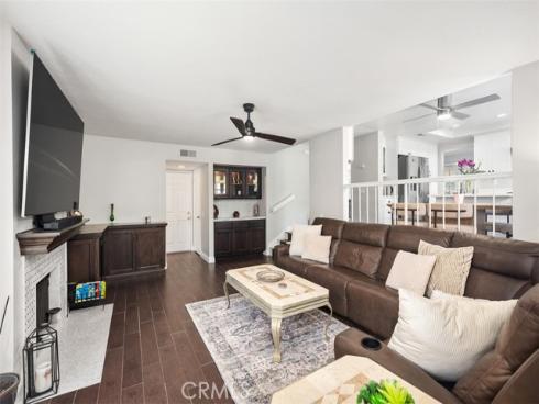 21532  Camino Papal  , Lake Forest, CA