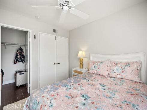 21532  Camino Papal  , Lake Forest, CA