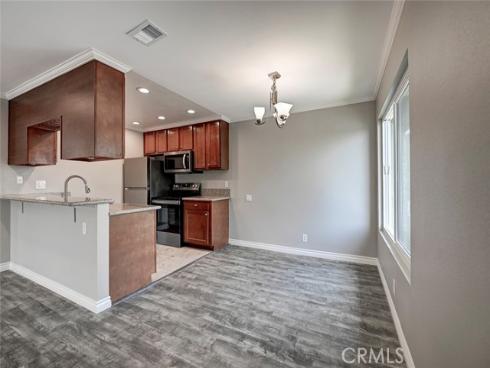 21981 Rimhurst 154 Drive, Lake Forest, CA