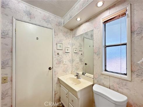 24701 Raymond 98 Way, Lake Forest, CA