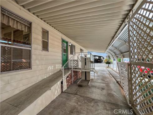 24701 Raymond 98 Way, Lake Forest, CA