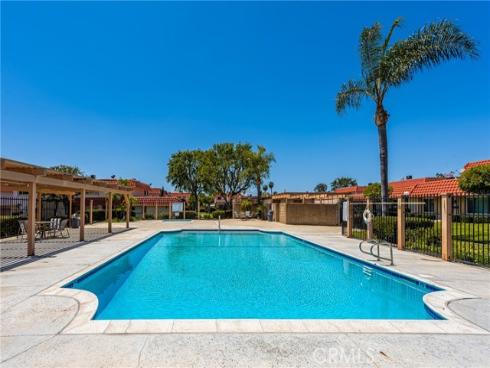 25388 Via Verde 4 , Lake Forest, CA