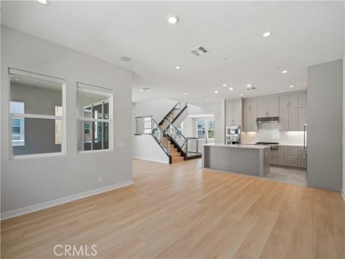 130 Parkland Alley, Lake Forest, CA