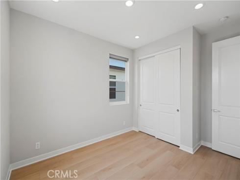 130 Parkland Alley, Lake Forest, CA