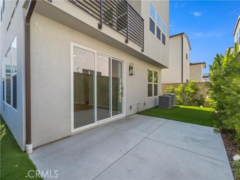 130 Parkland Alley, Lake Forest, CA