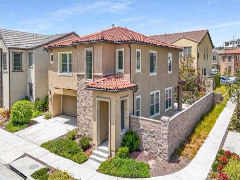 1901 Aliso Canyon Drive, Lake Forest, CA