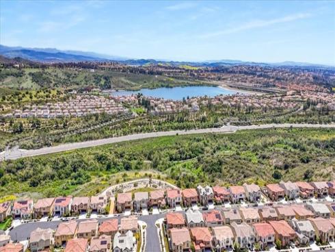 1901 Aliso Canyon Drive, Lake Forest, CA