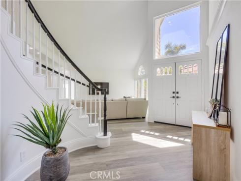 19416 Shadow Oak Drive, Lake Forest, CA