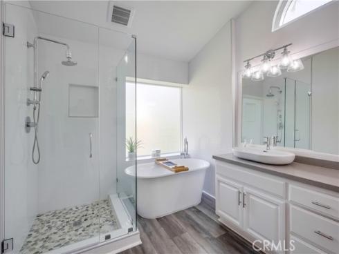 19416 Shadow Oak Drive, Lake Forest, CA