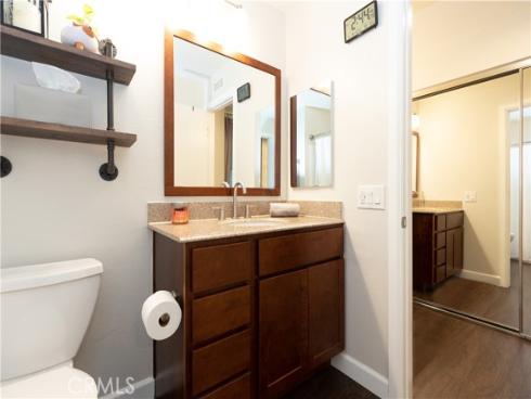 28956 Canyon Lake 43 Drive, Lake Forest, CA