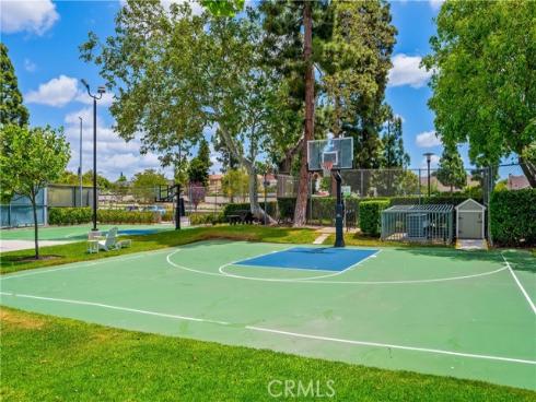 22565 Cottonwood Circle, Lake Forest, CA