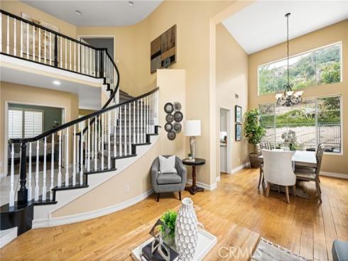 23  Calle Cabrillo  , Lake Forest, CA