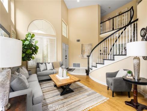 23  Calle Cabrillo  , Lake Forest, CA