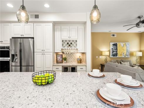 23  Calle Cabrillo  , Lake Forest, CA