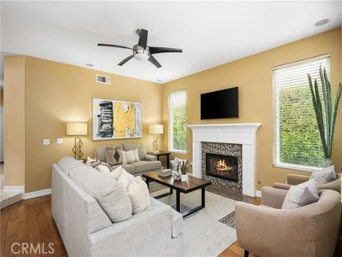 23  Calle Cabrillo  , Lake Forest, CA