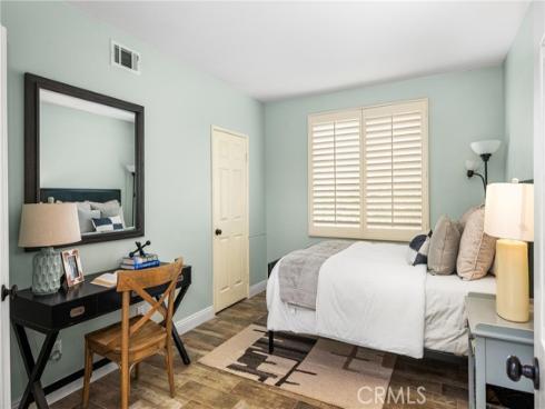 23  Calle Cabrillo  , Lake Forest, CA