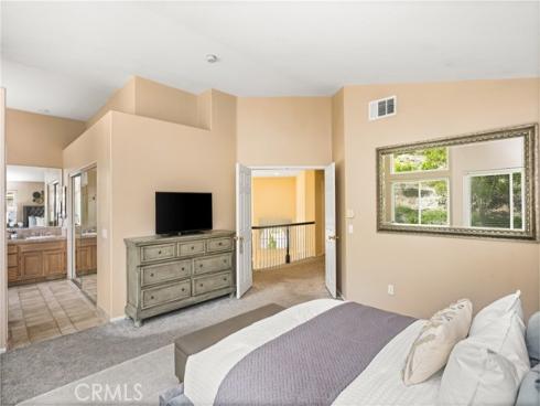 23  Calle Cabrillo  , Lake Forest, CA