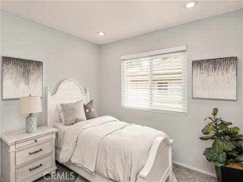 23  Calle Cabrillo  , Lake Forest, CA