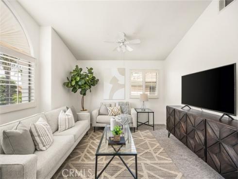 23  Calle Cabrillo  , Lake Forest, CA