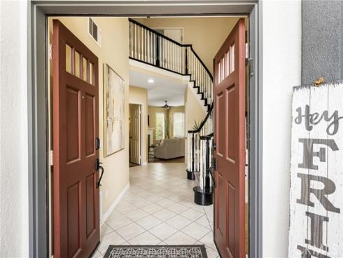 23  Calle Cabrillo  , Lake Forest, CA