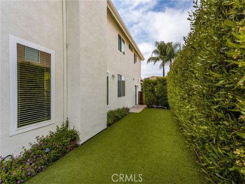 23  Calle Cabrillo  , Lake Forest, CA