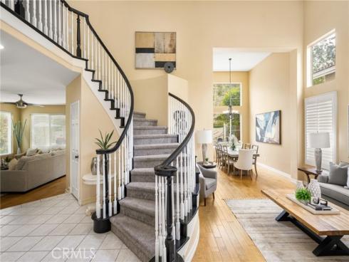 23  Calle Cabrillo  , Lake Forest, CA