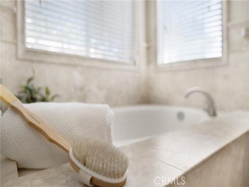 16  Vitale   Lane, Lake Forest, CA