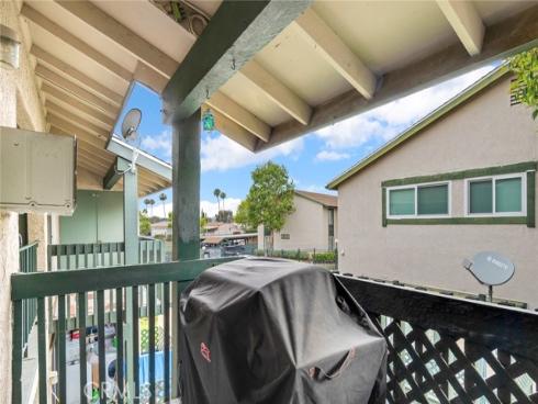 23292  Orange  6  Avenue, Lake Forest, CA