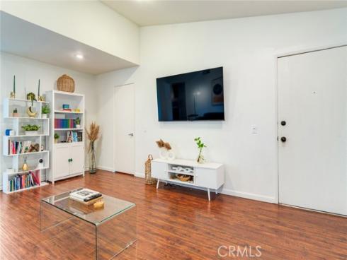 23292  Orange  6  Avenue, Lake Forest, CA