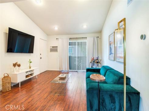 23292  Orange  6  Avenue, Lake Forest, CA