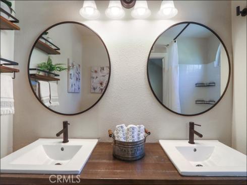 21055 Avenida Magnifica , Lake Forest, CA