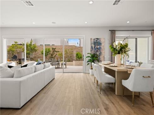 271 Huckleberry , Lake Forest, CA