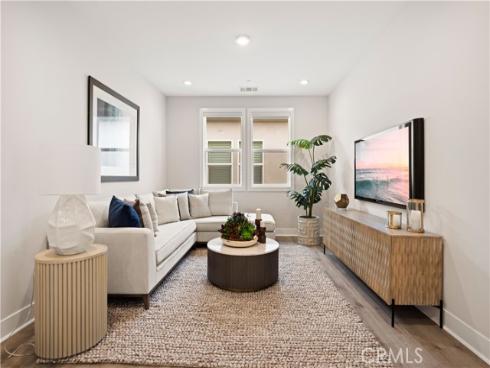 271 Huckleberry , Lake Forest, CA