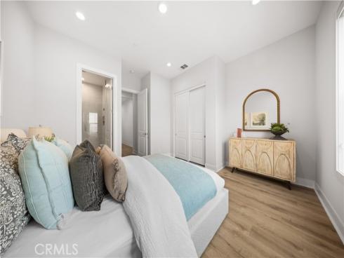 271 Huckleberry , Lake Forest, CA