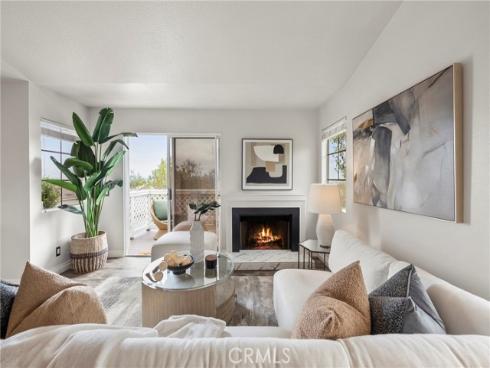 21011  Marin  103 , Lake Forest, CA