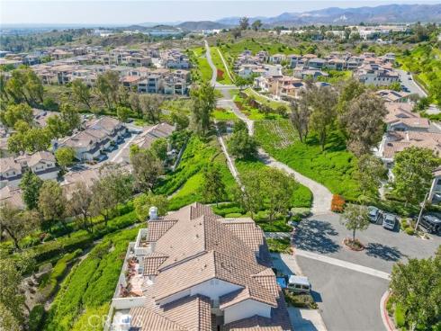 21011  Marin  103 , Lake Forest, CA