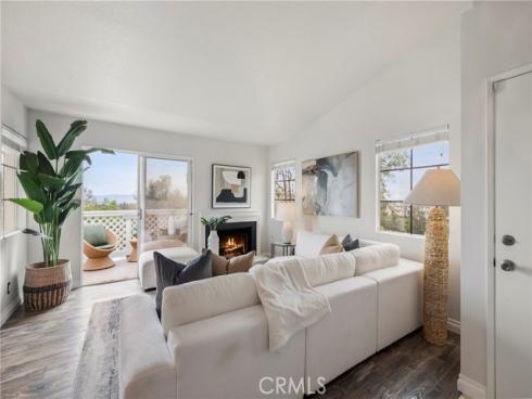 21011  Marin  103 , Lake Forest, CA