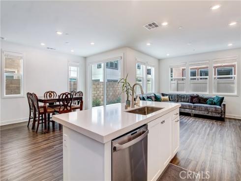 261  Siena  , Lake Forest, CA