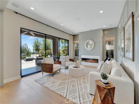 17  Ponte  , Lake Forest, CA