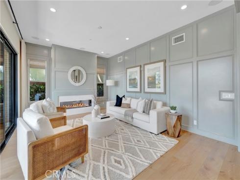 17  Ponte  , Lake Forest, CA