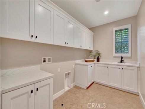 17  Ponte  , Lake Forest, CA