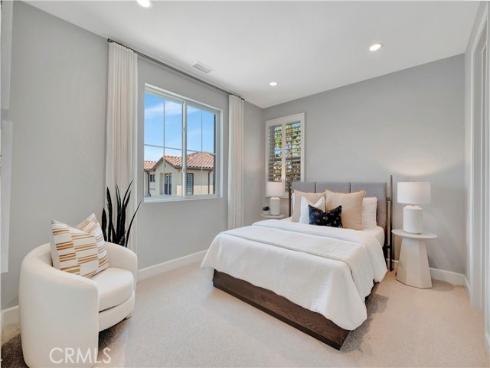 17  Ponte  , Lake Forest, CA