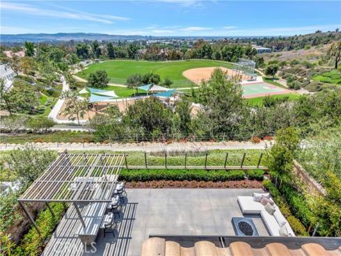 17  Ponte  , Lake Forest, CA