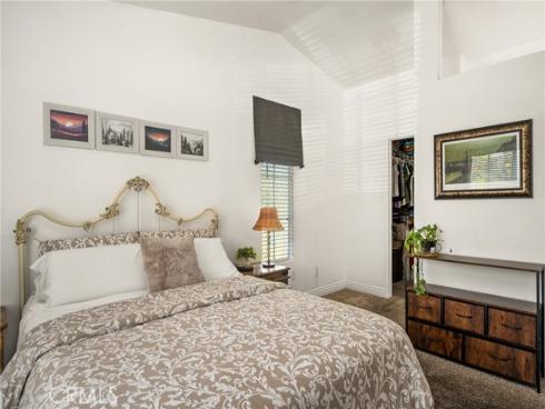 335 Chaumont Circle, Lake Forest, CA