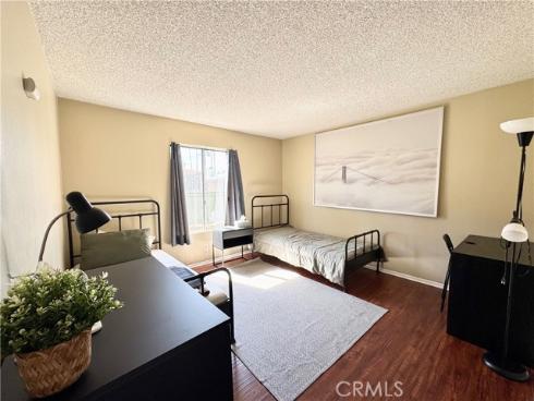 23288  Orange  5  Avenue, Lake Forest, CA