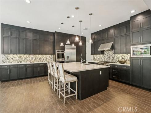 285  Pinnacle   Drive, Lake Forest, CA