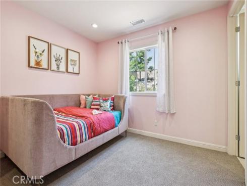 285  Pinnacle   Drive, Lake Forest, CA